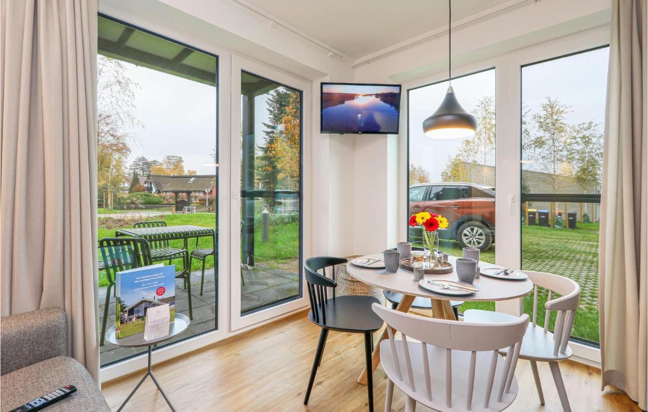 Gorgeous Apartment In Lembruch-Duemmer See Bagian luar foto