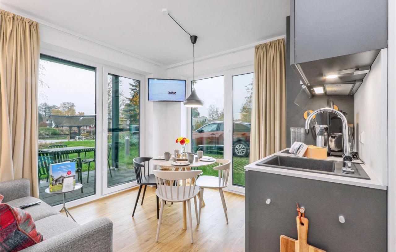 Gorgeous Apartment In Lembruch-Duemmer See Bagian luar foto