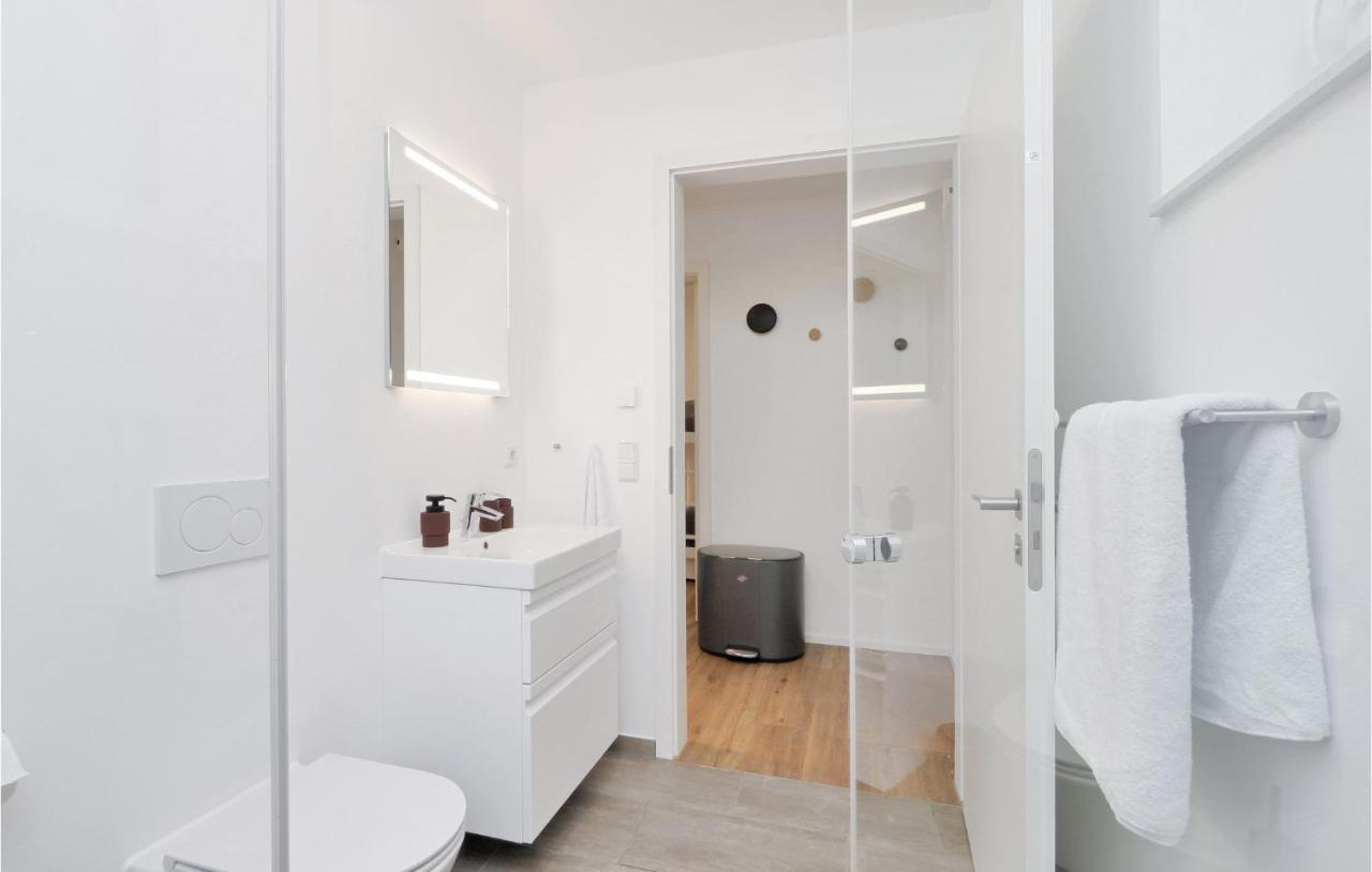 Gorgeous Apartment In Lembruch-Duemmer See Bagian luar foto